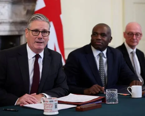 Keir Starmer Leads Government Meeting Amid Rising Tensions After Resignation of Top Aide