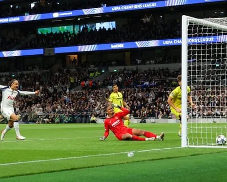 The Villarreal keeper's Costly Error Gifts Spurs First Win