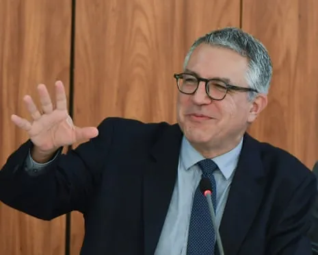 Diplomatic Abuse: Brazilian Official Condemns US Revoking Their 10-Year-Old Child's Travel Permit